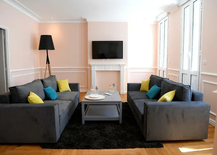 Libourne Hyper Centre A Deux Pas De Saint Emilion